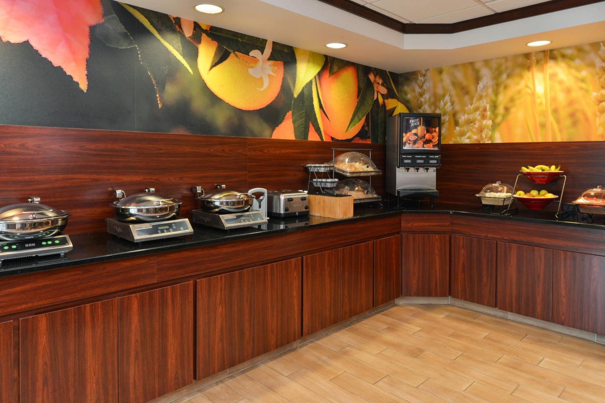 Fairfield Inn&Suites Cleveland Avon Buitenkant foto