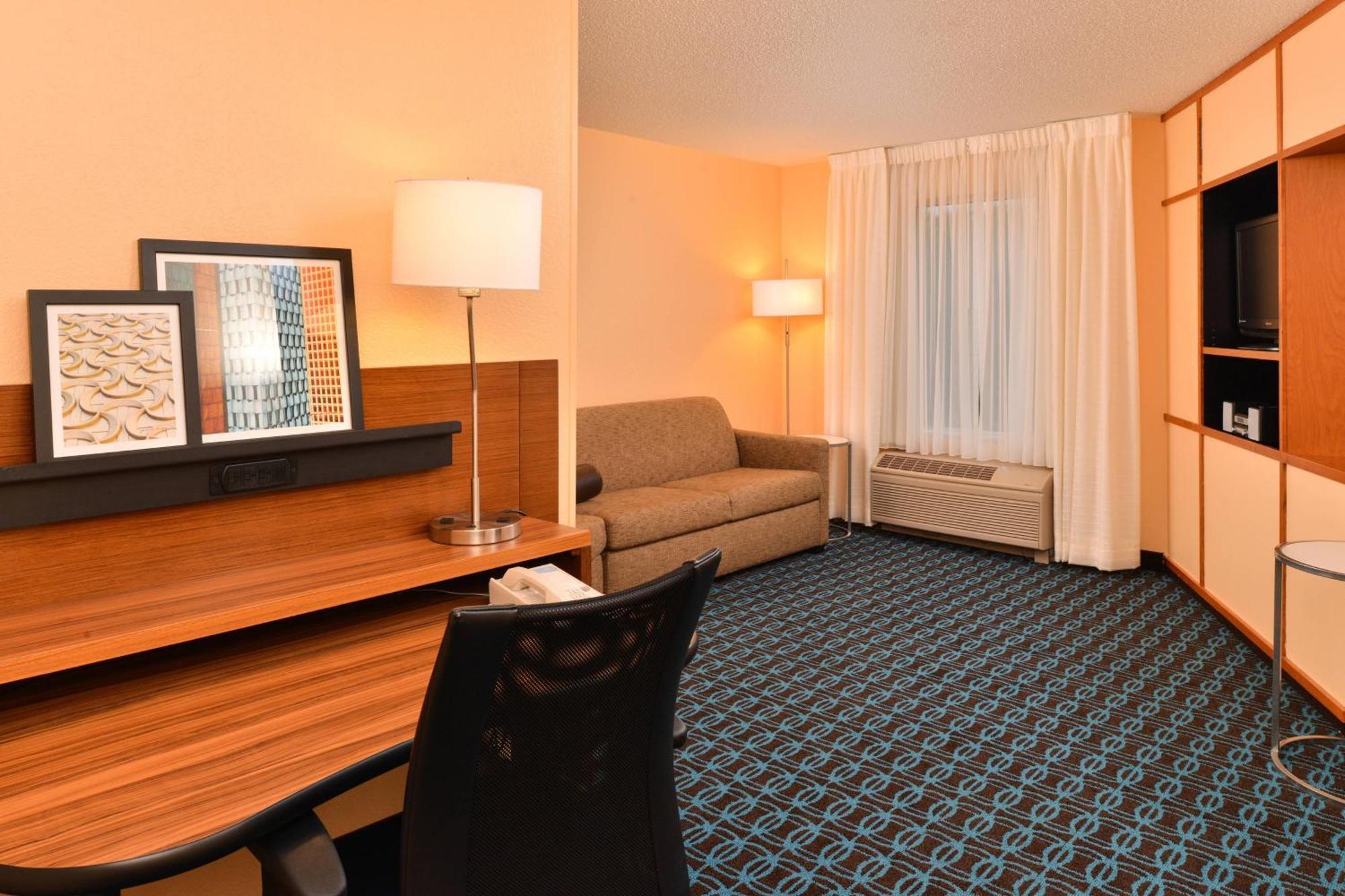 Fairfield Inn&Suites Cleveland Avon Buitenkant foto
