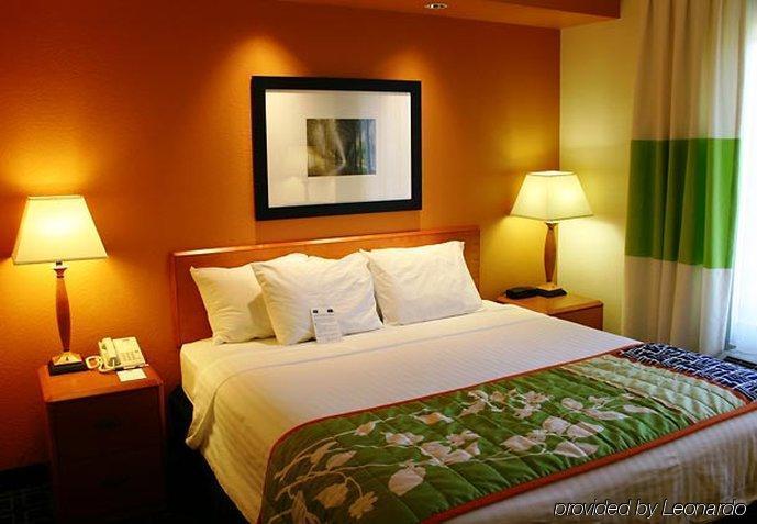 Fairfield Inn&Suites Cleveland Avon Buitenkant foto